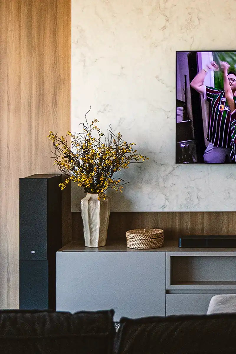 Zelio Gusmão & Pro Audio 2025 LookBook